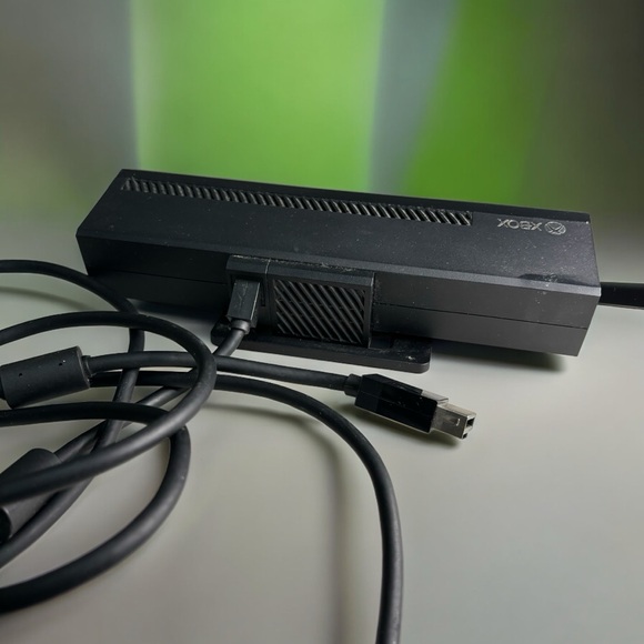 Microsoft XBOX ONE Kinect Sensor Bar Camera Model 1520 Motion Sensor Accessory - Picture 3 of 8